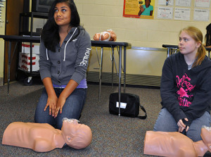Girls at Union learn CPR